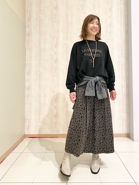 「アイテム（スカート、その他）」を使った、HIMIKO熊本鶴屋さん（レディース・165cm）の秋コーディネート