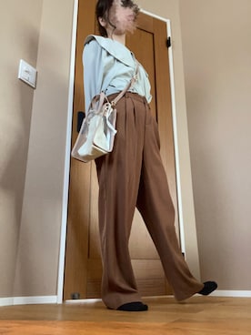 「GRL（グレイル）のベーシックストレートパンツ（その他パンツ、ブラウン系）」を使った、boochanさん（レディース・150cm）の春コーディネート