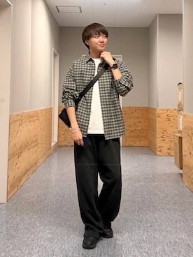 「BAYFLOW（ベイフロー）のアイテム（パンツ）」を使った、j3t0u0さん（メンズ・174cm）の春コーディネート