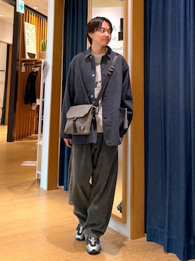 「アイテム（カバーオール）」を使った、j3t0u0さん（メンズ・174cm・20代）の秋コーディネート