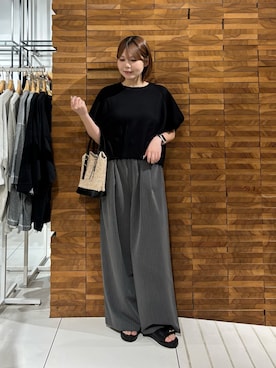 「SENSE OF PLACE by URBAN RESEARCH（センスオブプレイスバイアーバンリサーチ）の撥水コクーンカットトップ（Tシャツ/カットソー、ブラック系）」を使った、nagisaさん（レディース・154cm）の夏コーディネート