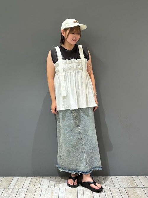 バックスリットデニムスカート