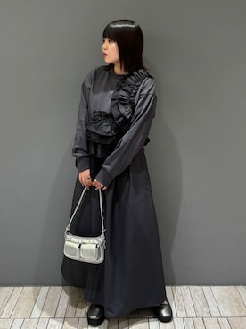 「KBF（ケイビーエフ）のフリルドッキングスウェット（スウェット）」を使った、nagisaさん（レディース・154cm）の秋コーディネート