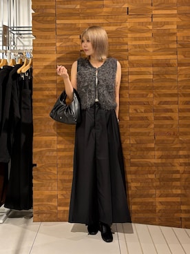 「SMELLY（スメリー）のステンレスブラックドットチェーンネックレス（ネックレス、ゴールド系）」を使った、nagisaさん（レディース・154cm）の秋コーディネート