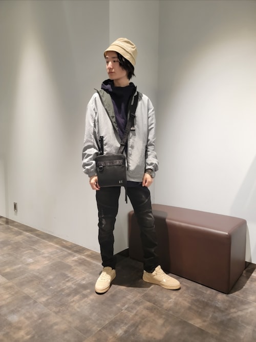 新品 ARMANI EXCHANGE スキニー バイカーデニム 黒 W29 ARMANI EXCHANGE アルマーニエクスチェンジ スキニーデニム