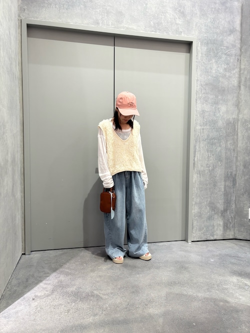 ループフリンジクロップド丈ベスト