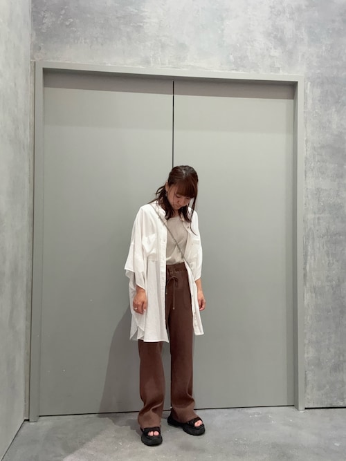 【夏の体型カバー】リネンレーヨンドルマンシャツ