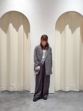 「CIAOPANIC TYPY（チャオパニックティピー）の袖折り返しオーバーサイズテーラージャケット（テーラードジャケット、グレー系）」を使った、yuu さん（レディース・148cm）の春コーディネート