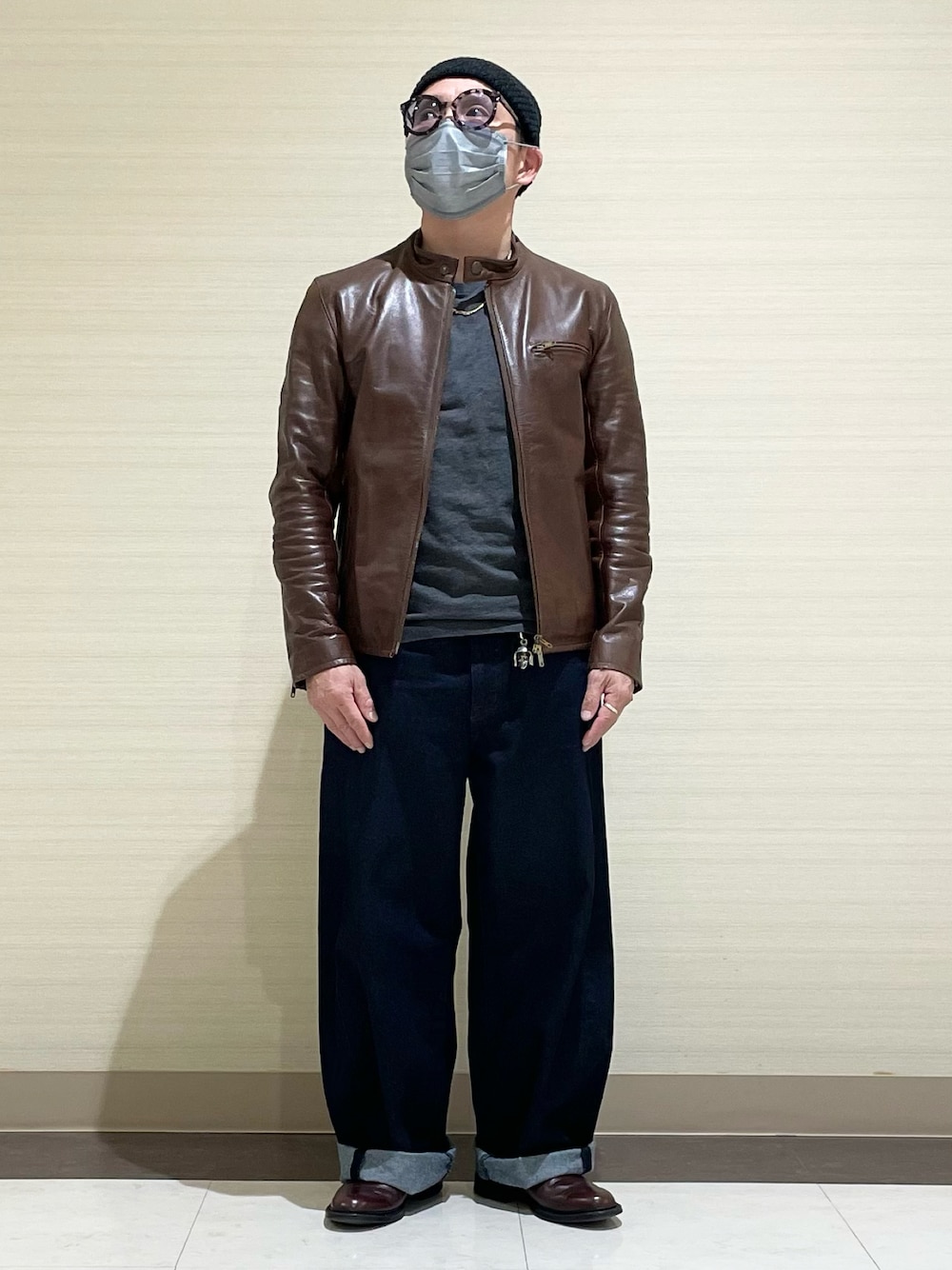 VICTIMのライダースジャケットを使った人気ファッションコーディネート