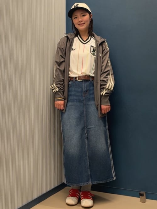 adidas（アディダス） デニムスカート スリーストライプス ペンシル