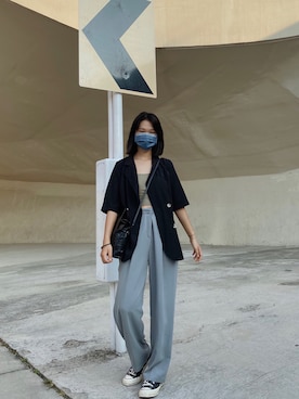 「GOGOSING（ゴゴシング）のアイテム（スラックス）」を使った、yixuanzhuさん（レディース・163cm）の夏コーディネート