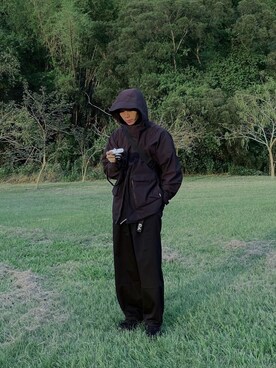 「outfit」｜「アイテム（マウンテンパーカー）」を使った、BIn_さん（メンズ・180cm）の春コーディネート
