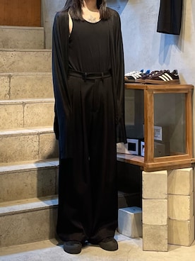 「Toironier（トワロニエ）のToironier/トワロニエ/2Tuck Wide Pants（スラックス、ブラック系）」を使った、平岩悠人　吾亦紅さん（メンズ・176cm）の夏コーディネート