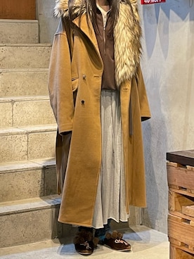 「SHINYAKOZUKA（シンヤコヅカ）のアイテム（パンツ、グレー系）」を使った、平岩悠人　吾亦紅さん（メンズ・176cm）の冬コーディネート