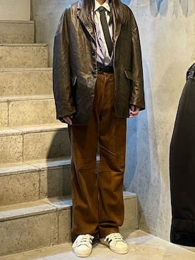 「SHINYAKOZUKA（シンヤコヅカ）のアイテム」を使った、平岩悠人　吾亦紅さん（メンズ・176cm）の秋コーディネート