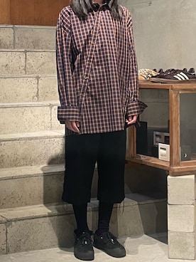 「Toironier（トワロニエ）のToironier/トワロニエ/CHECK ASYMMETRY SHIRTS（シャツ/ブラウス、ブルー系）」を使った、平岩悠人　吾亦紅さん（メンズ・176cm）の夏コーディネート