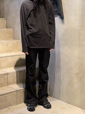 「KIKO KOSTADINOV（キコ コスタディノフ）のアイテム（パンツ）」を使った、平岩悠人　吾亦紅さん（メンズ・176cm）の冬コーディネート