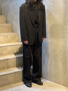 「KIKO KOSTADINOV（キコ コスタディノフ）のアイテム（パンツ）」を使った、平岩悠人　吾亦紅さん（メンズ・176cm）の春コーディネート