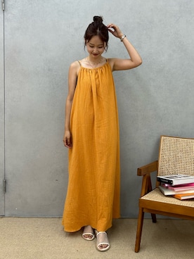 「アイテム（キャミソール）」を使った、小島菜緒さん（レディース・155cm）の夏コーディネート