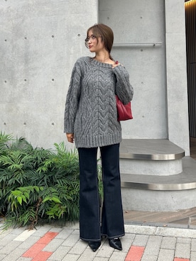 「Ungrid（アングリッド）のワンショルビッグニット（ニット/セーター、グレー系）」を使った、小島菜緒さん（レディース・155cm）の秋コーディネート