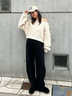 「Ungrid（アングリッド）のカシミヤ混ニットパンツ（その他パンツ）」を使った、小島菜緒さん（レディース・155cm）の秋コーディネート