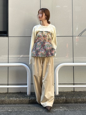 小島菜緒さんのコーディネート