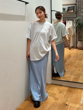 小島菜緒さんのコーディネート
