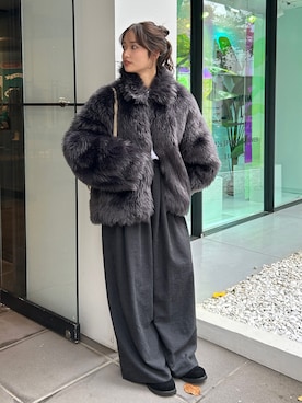 「スリッポン」｜「アイテム（ジャケット/アウター）」を使った、小島菜緒さん（レディース・155cm）の秋コーディネート