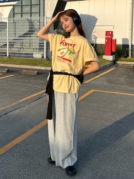 「Ungrid（アングリッド）のアイテム（Tシャツ/カットソー）」を使った、小島菜緒さん（レディース・155cm）の春コーディネート