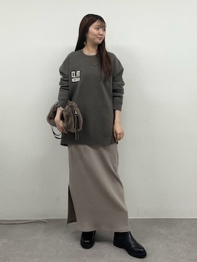 「RIVE DROITE（リヴドロワ）の【バックロゴが目を惹く】アスレチックロゴニット（ニット/セーター）」を使った、rdmanamiさん（レディース・160cm）の秋コーディネート