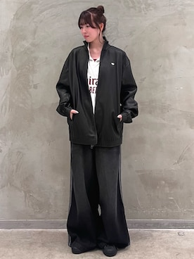「アイテム（ナイロンジャケット）」を使った、YTさん（レディース・163cm）の夏コーディネート