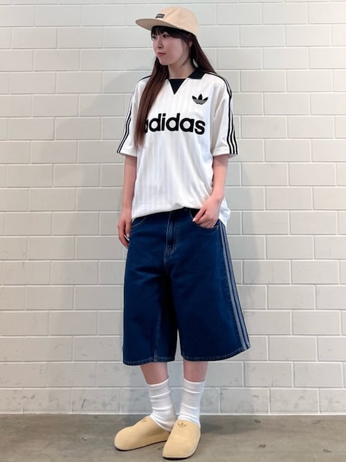 adidas（アディダス） ワイドパンツ ハーフパンツ ジーンズ 短パン