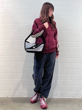 「アイテム（ジャージ、レッド系）」を使った、YTさん（レディース・163cm）の秋コーディネート