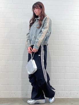 「adidas（アディダス）のアイテム（スウェットパンツ）」を使った、YTさん（レディース・163cm）の秋コーディネート
