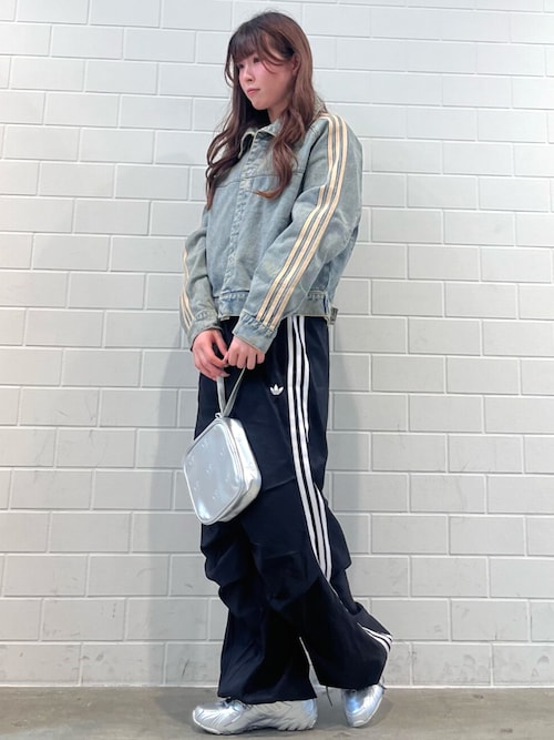 【新品未開封】adidas プレミアム エッセンシャル デニムジャケット adidas デニムジャケット gジャン プレミアム エッセンシャル