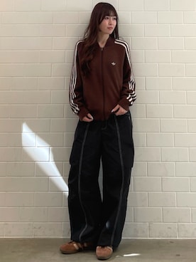 「adidas（アディダス）のタバコ シューズ / TOBACCO SHOES / アディダスオリジナルス adidas Originals　スニーカー（スニーカー、ブラウン系）」を使った、YTさん（レディース・163cm）の秋コーディネート