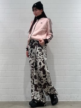 「アイテム（ジャージ）」を使った、YTさん（レディース・163cm）の冬コーディネート