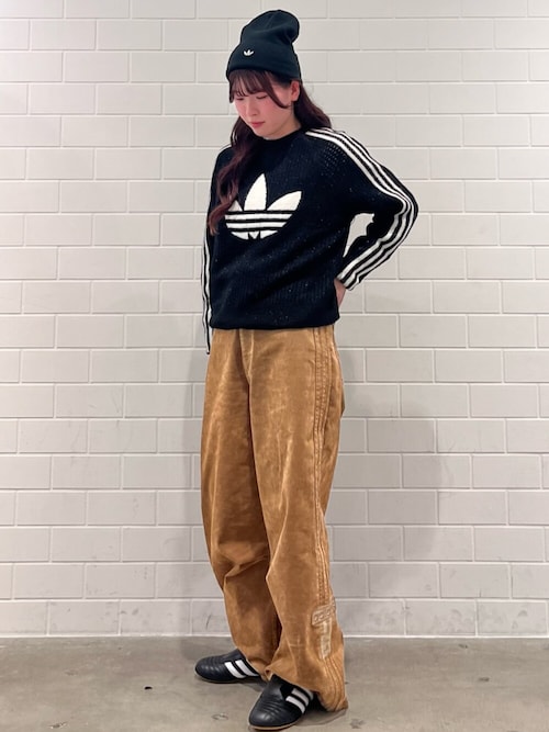 【即完売】adidas アディダス　オリジナルス　ニットクルーネック　スウエット アディダス オリジナルス ニット クルーネック スウェット