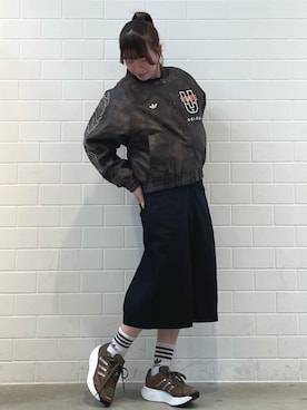 「adidas(アディダス)のアイテム」を使った、YTさん(レディース・163cm)の秋コーディネート