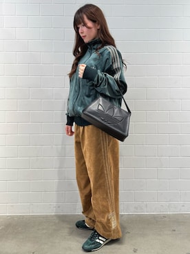「アイテム（ジャージ）」を使った、YTさん（レディース・163cm）の秋コーディネート