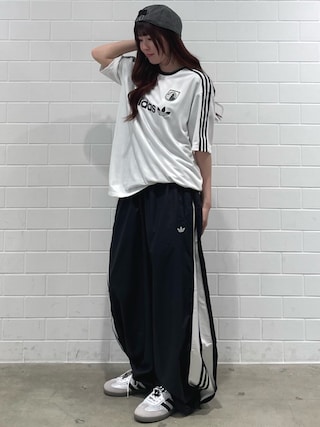 adidas（アディダス）の「Adilenium シーズン 3 ジップ トラックパンツ