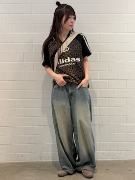 「adidas（アディダス）のアディダス オリジナルス サテン ジャージ / ジャージ / アディダスオリジナルス adidas Originals（Tシャツ/カットソー、ブラウン系）」を使った、YTさん（レディース・163cm）の春コーディネート