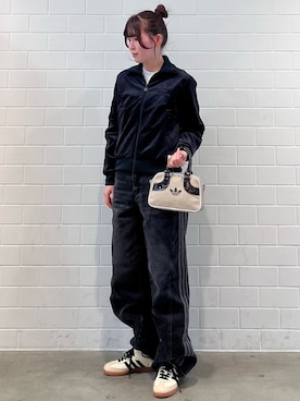 「アイテム（ジャージ）」を使った、YTさん（レディース・163cm）の秋コーディネート