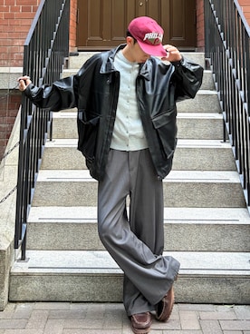 「Starting Over（スターティングオーバー）のVintage-like synthetic leather A-2 jacket/ヴィンテージライク PU レザー A-2 ジャケット（ブルゾン、ブラック系）」を使った、taiyoさん（メンズ・164cm）の春コーディネート