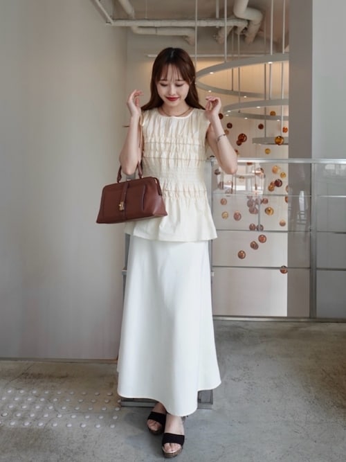 EMMA ROUGE VIF 【一部店舗限定】アシメオフショルブラウス 一部店舗限定】アシメオフショルブラウス｜Rouge vif la cle