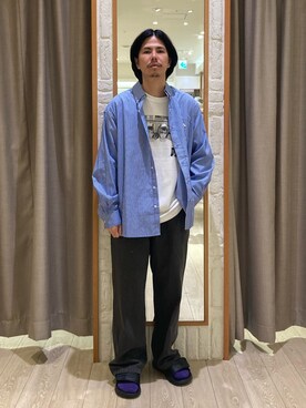 「GEVACO（ゲバコ）の【GEVACO/ゲバコ】オーバーサイズ ボタンダウンシャツ ワンポイントロゴ (無地/ストライプ)（シャツ/ブラウス）」を使った、miyazakiさん（メンズ・171cm）の秋コーディネート