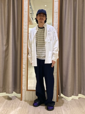 「GEVACO（ゲバコ）の【GEVACO/ゲバコ】オーバーサイズ ボタンダウンシャツ ワンポイントロゴ (無地/ストライプ)（シャツ/ブラウス）」を使った、miyazakiさん（メンズ・171cm）の秋コーディネート