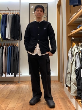 「重ね着ベストシーズン」｜「アイテム（サンダル）」を使った、miyazakitakuroさん（メンズ・171cm）の秋コーディネート