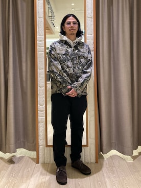 「GLOSTER（グロスター）のアイテム（ジャケット/アウター）」を使った、miyazakitakuroさん（メンズ・171cm）の冬コーディネート