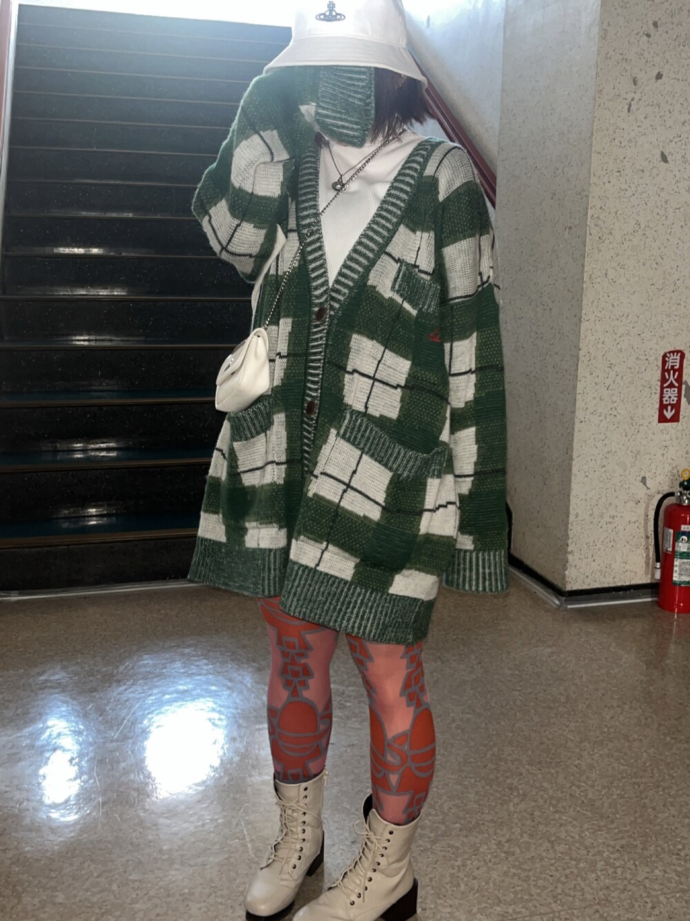 23AW ヴィヴィアンウエストウッド ハリケーンコート MESSY TARTAN 23AW ヴィヴィアンウエストウッド ハリケーンコート MESSY